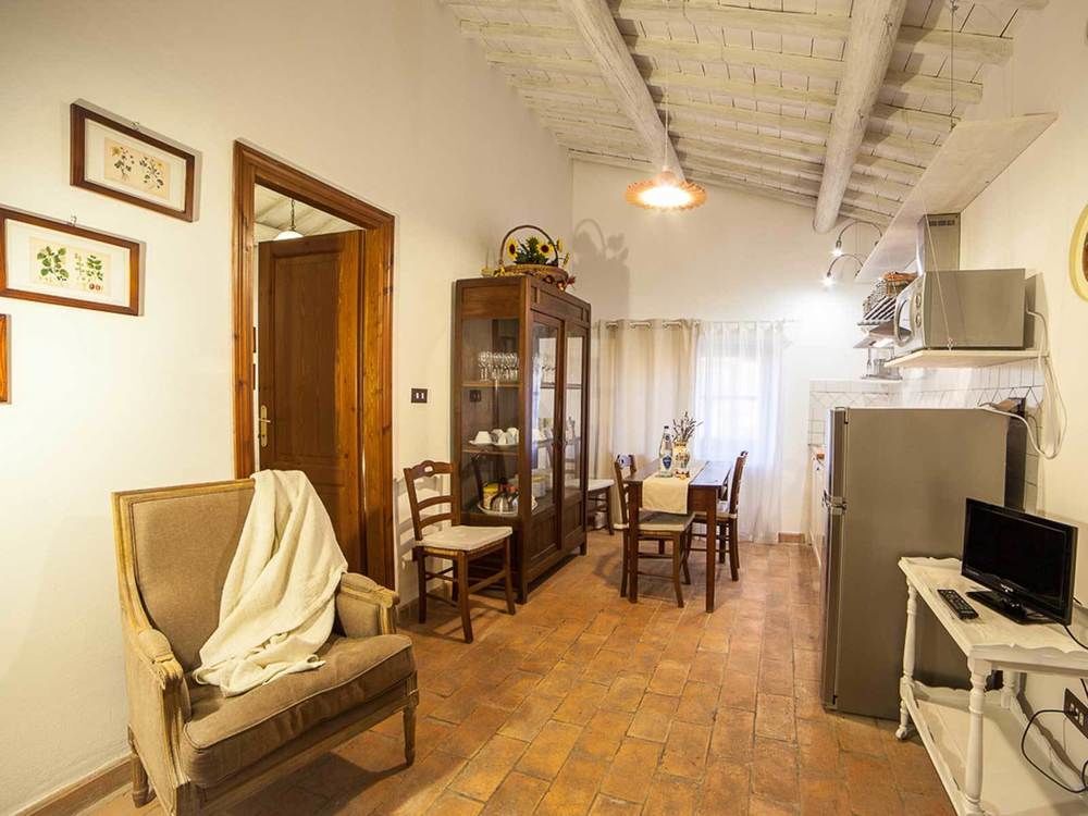 Agriturismo Borgo Di Campagna Il Tesoro Torre Alfina エクステリア 写真